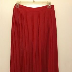 Must Have Red Pleated Express Skirt